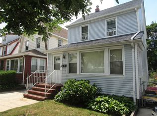 21940 113th Dr, Queens Village, NY 11429