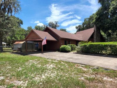 1007 County Road 437, Lake Panasoffkee, FL, 33538