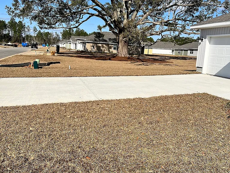 5934 Laurel Oak Dr — Photo 2