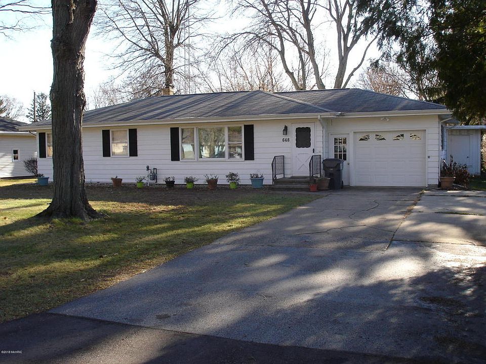 1st image of 648 Clemens Ave
