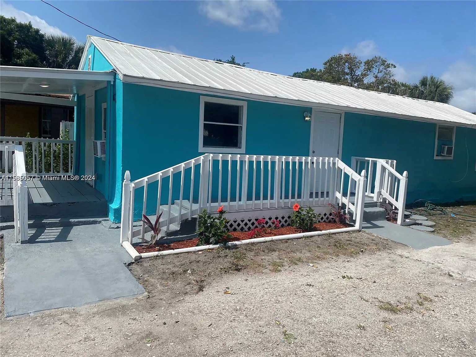 2 bed, 768 sqft, $1,500 — Photo 1