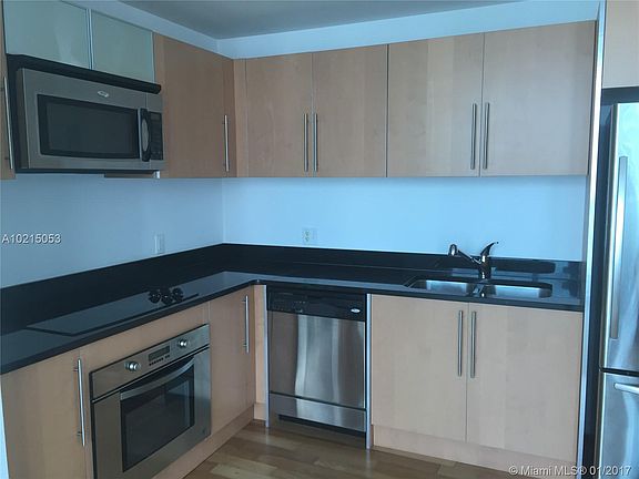 3rd image of 300 S Biscayne Blvd #T-3609