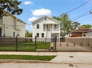 2724 Upperline St, New Orleans, LA 70115