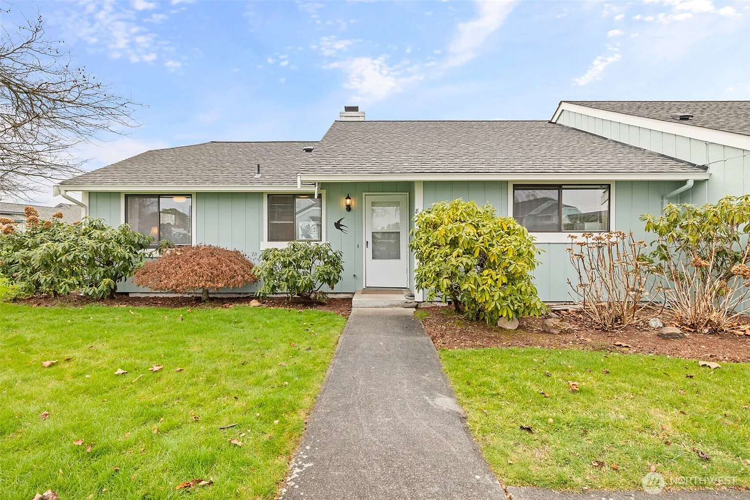 844 N Canterbury Court photo 1