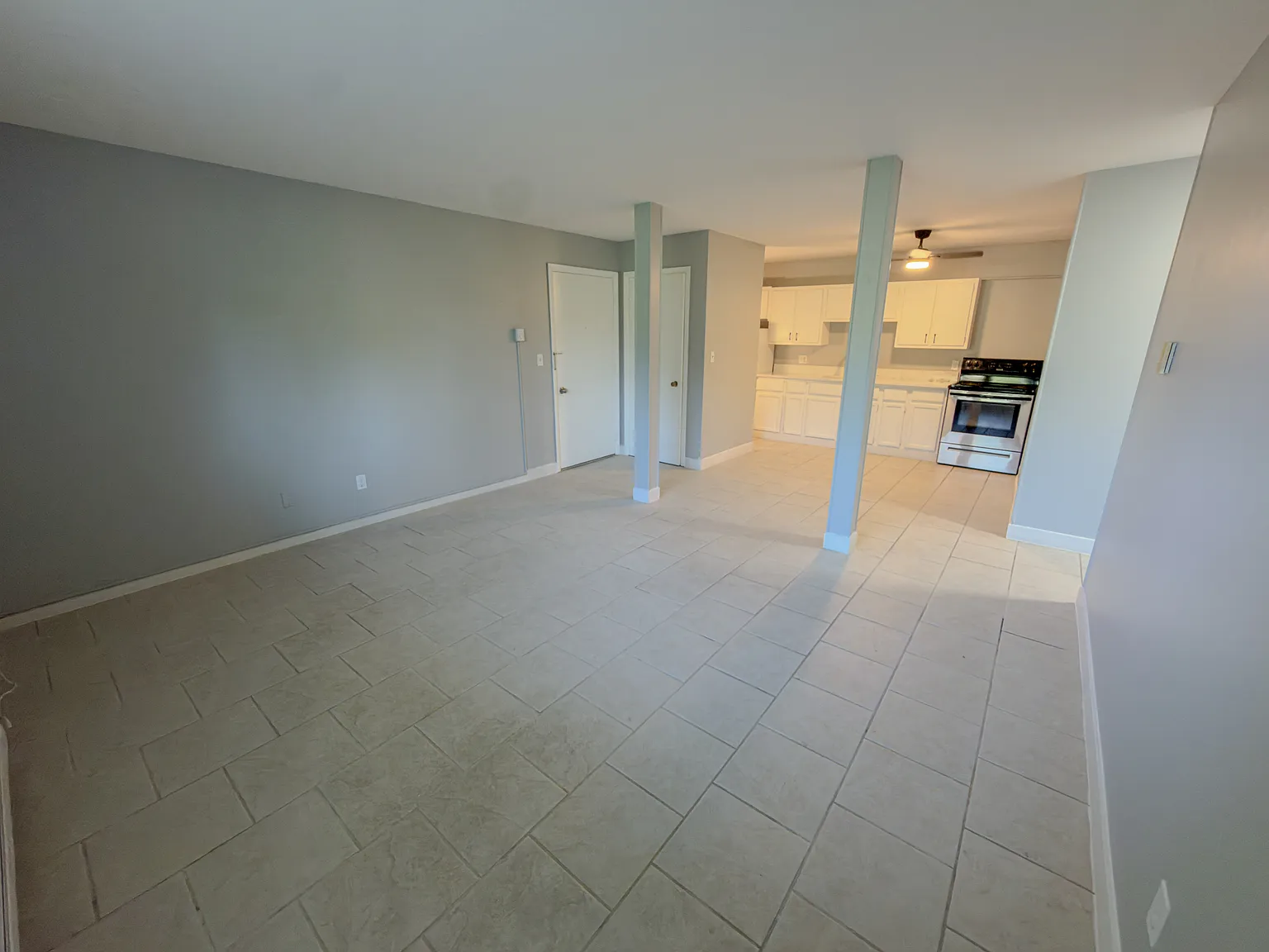 2 bed, $999 — Photo 3