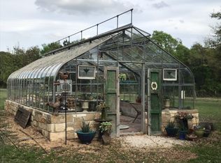 112 Pleasant Valley Dr, Boerne, TX 78006