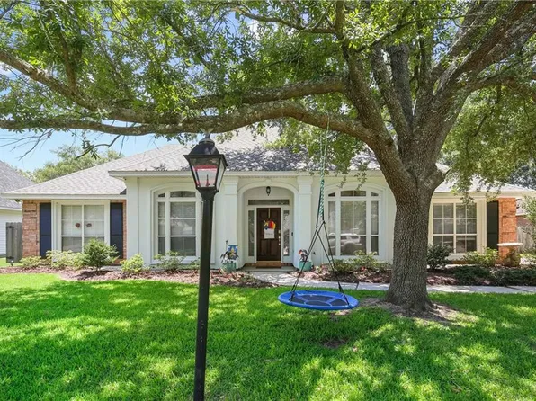 751 Rue Marseille, Mandeville, LA 70471