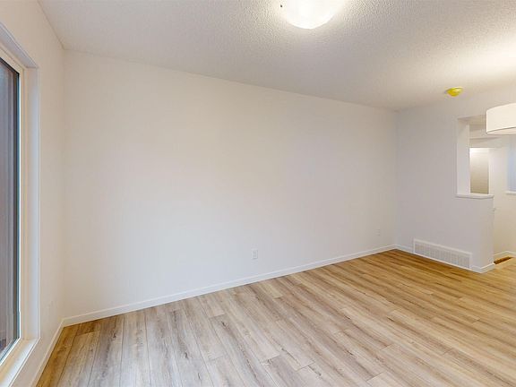 5th image of 29 Airport Rd NW #6