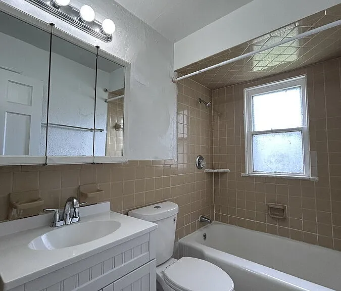 5318 Winslow Dr — Photo 11