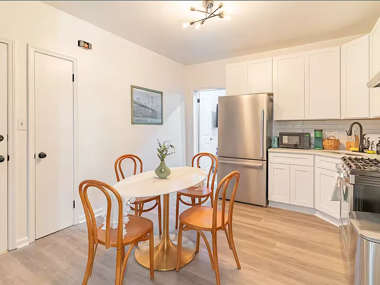 166 Elm St #1L — Photo 33