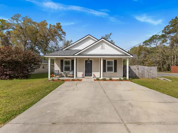 6 Ruby Ln, Crawfordville, FL 32327