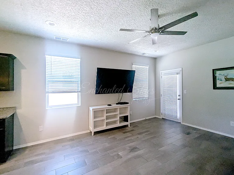 3212 Berkshire Rd NE — Photo 12