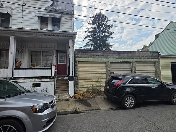 134 S Pearl St, Shamokin, PA 17872