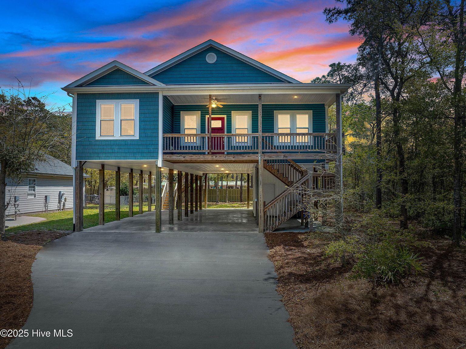 206 NE 46th Street, Oak Island, NC 28465 | Zillow