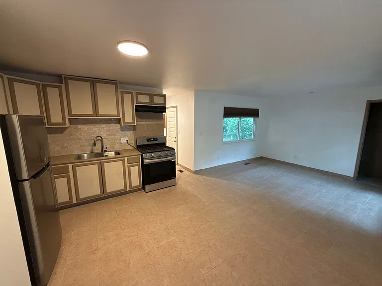 9438 Conried Dr — Photo 6