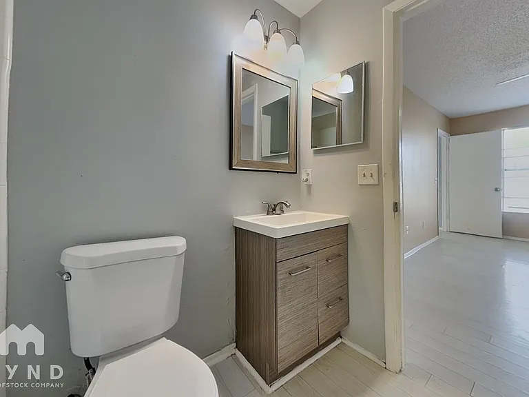 107 Northlake Dr — Photo 9