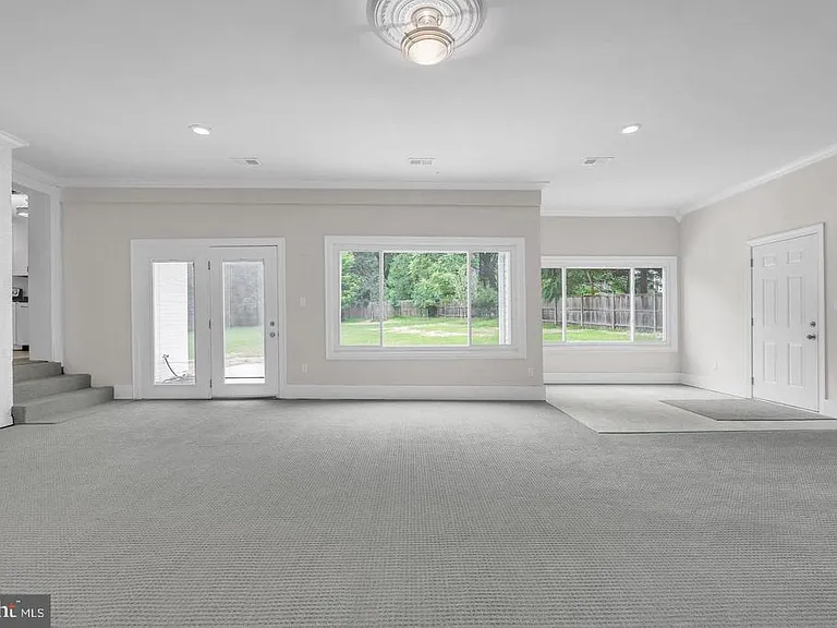 10911 Chandler Rd — Photo 26