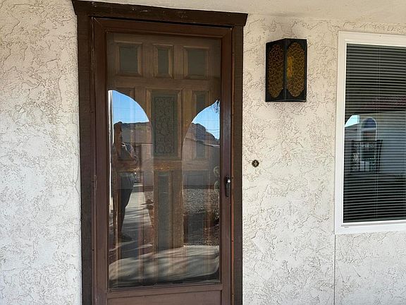 4th image of 3411 Tomahawk Dr