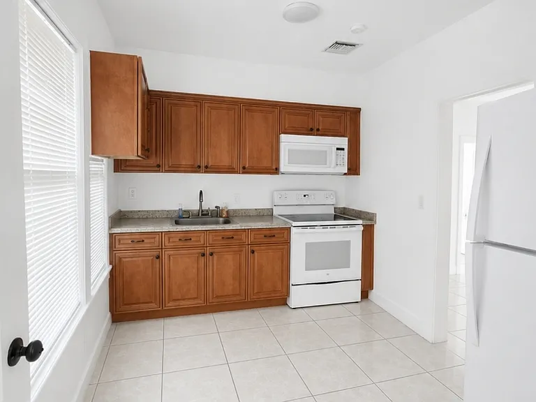 5317 Garden Ave — Photo 7