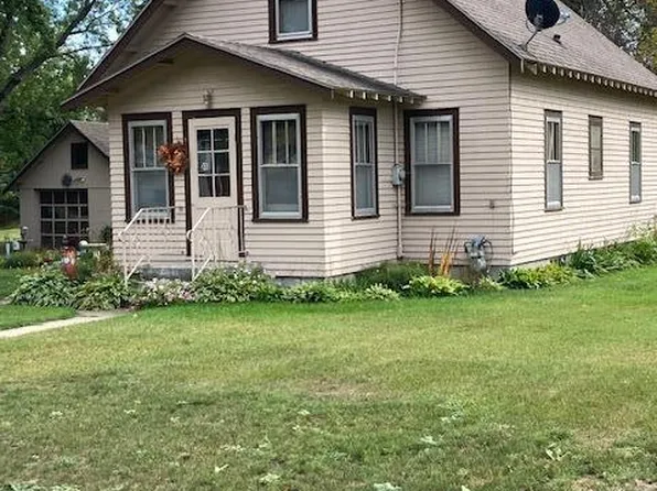 209 W 1st St, Starbuck, MN 56381