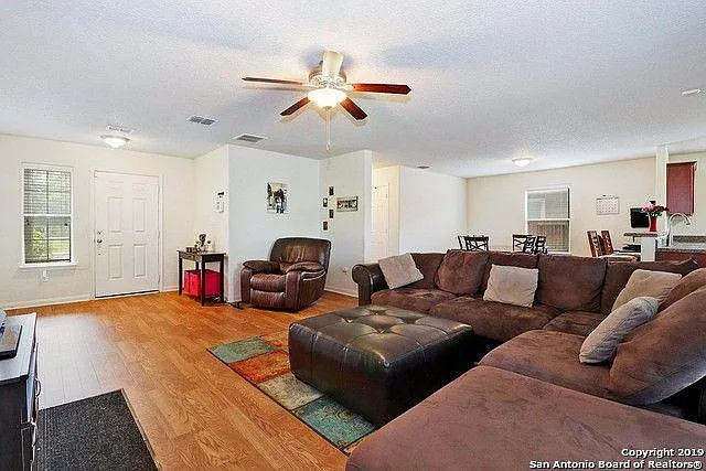 5707 Forest Cyn — Photo 13