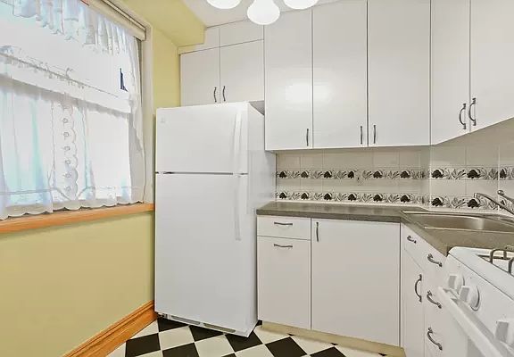 5th image of 61-15 97th St #12C