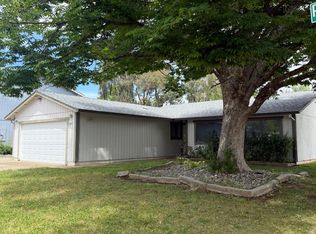 3897 Pegasus St, Redding, CA 96002