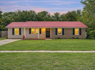 6106 Lexington Dr, Hope Mills, NC 28348