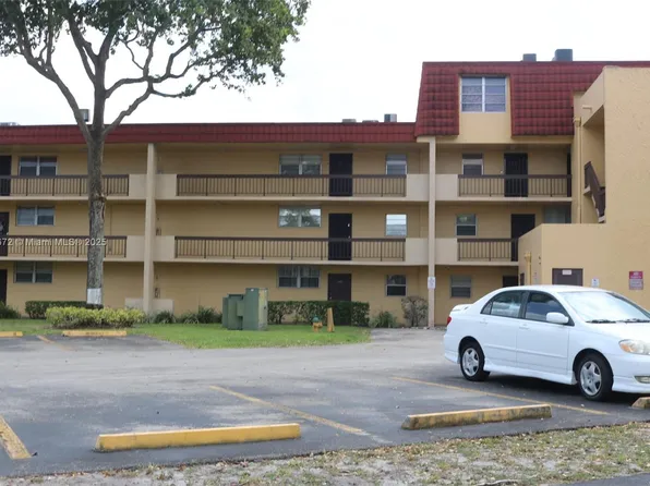 3490 Foxcroft Rd #B304, Miramar, FL 33025