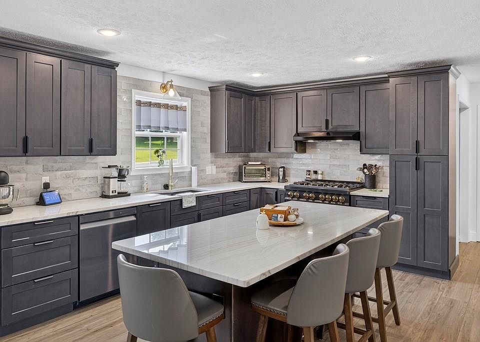1st image of 2977 W Haven Dr