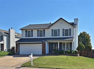 1124 Alicia Circle Ct, Ballwin, MO 63021