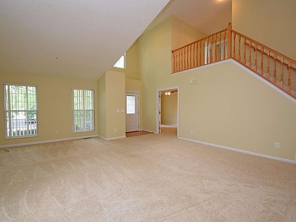 3rd image of 5860 Stillwater Dr