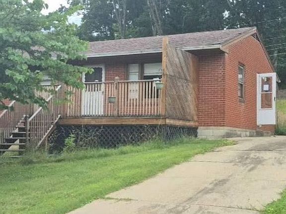 2nd image of 1403 Beth Ann Dr