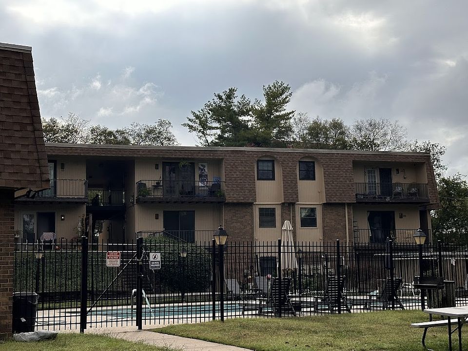 1st image of 420 Walton Ln APT J40