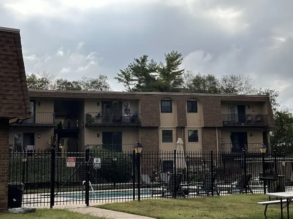 420 Walton Ln APT J40, Madison, TN 37115