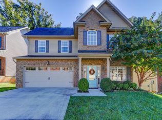 962 Vicar Ln, Knoxville, TN 37919
