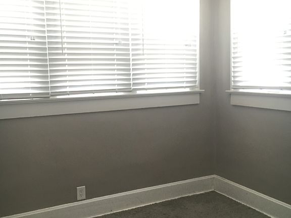 3rd image of 2208 Crawford St