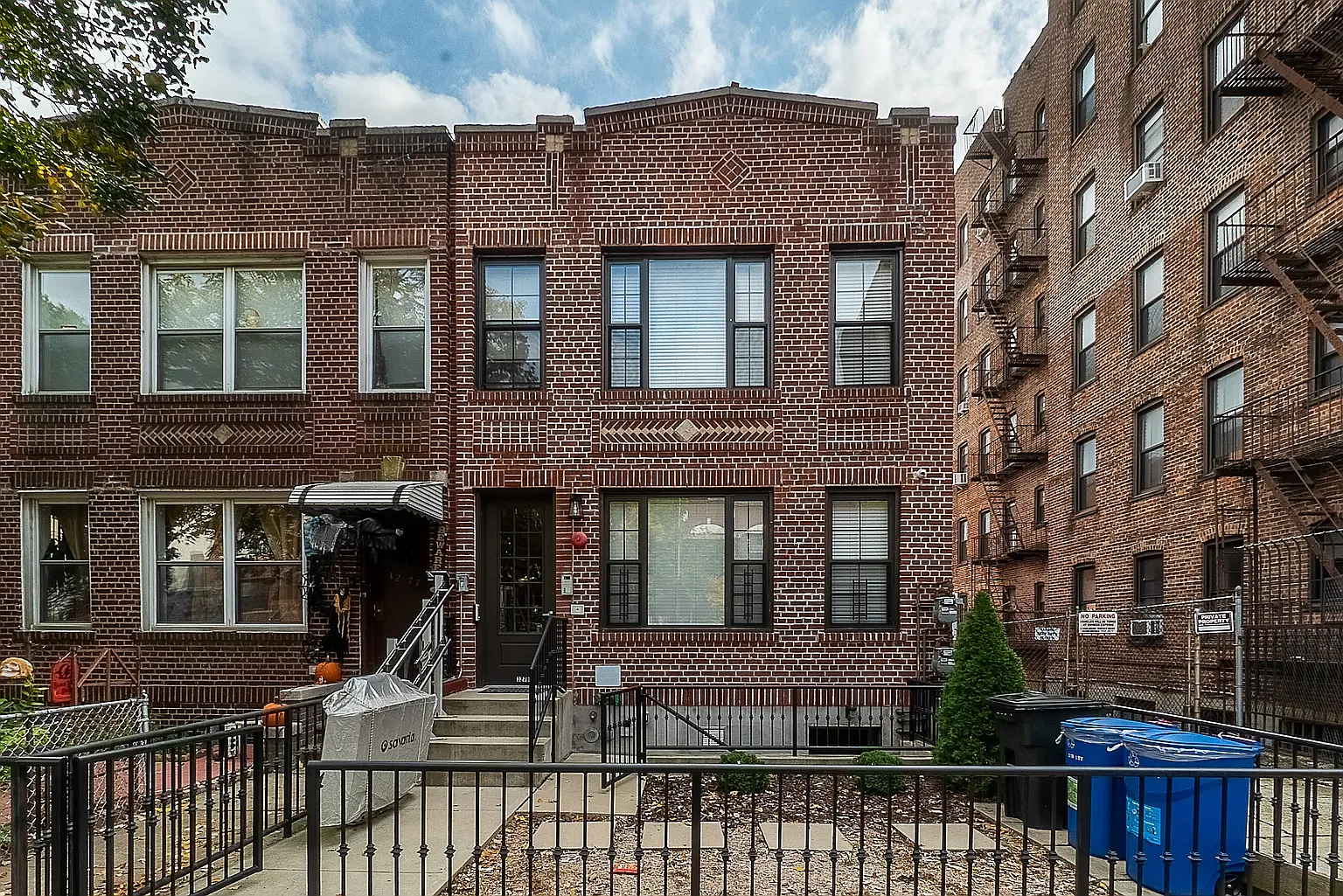 32-79 33rd Street — Photo 1