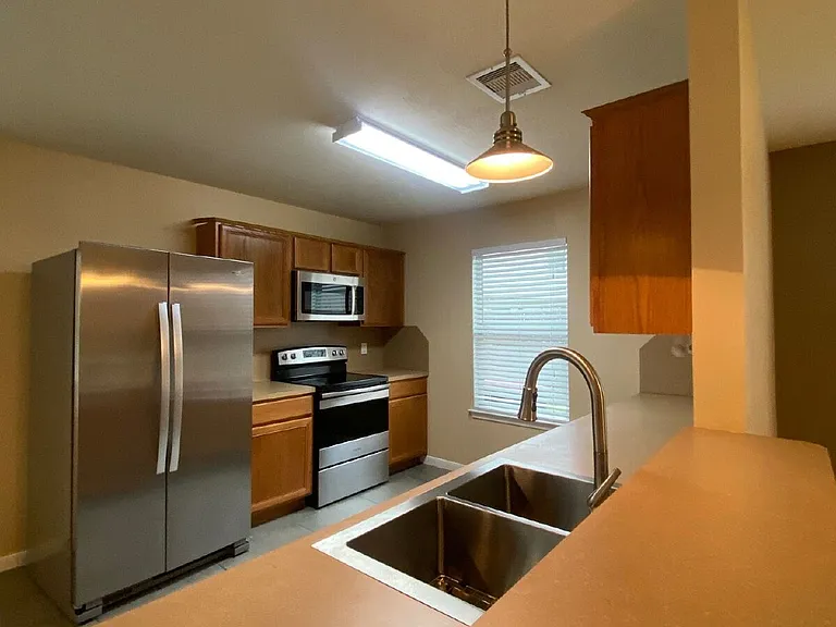 19162 Yellow Thrush Dr — Photo 29