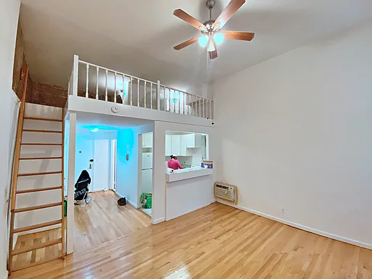 Rented by Douglas Elliman | media 14