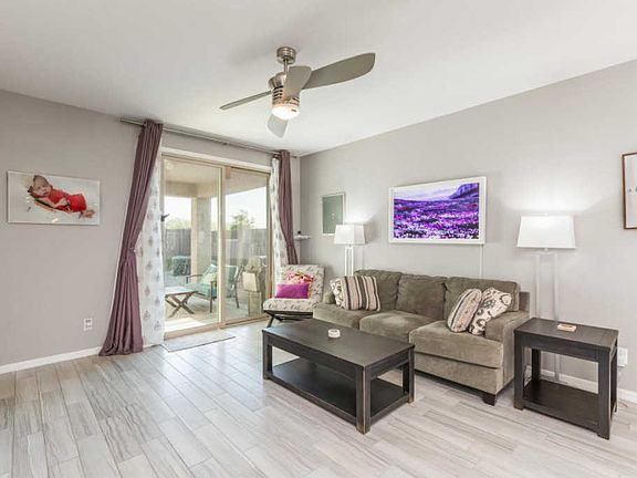 5th image of 185 E Monza Way