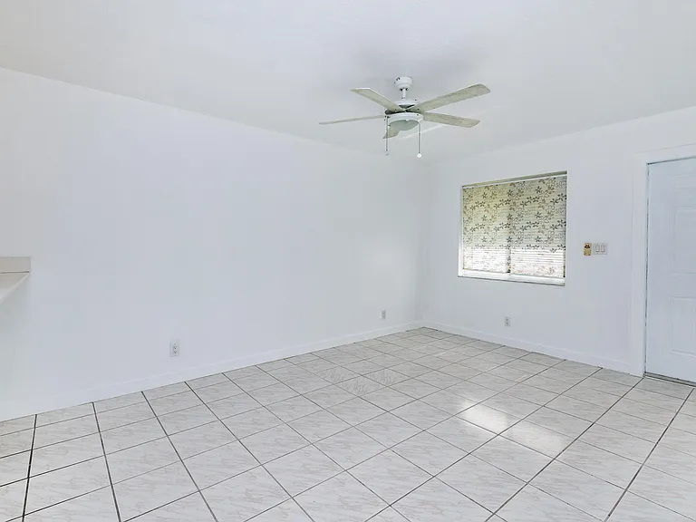 2501 Taylor St #C — Photo 5