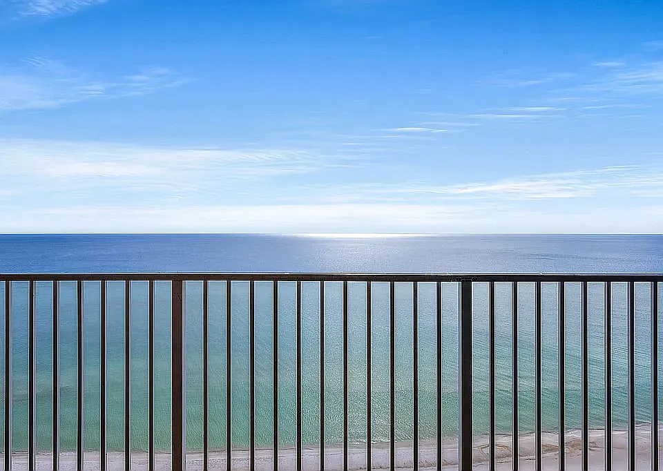 1 bed, 849 sqft, $2,450 — Photo 1