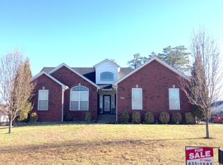 300 Hardwood Dr, Mount Washington, KY 40047