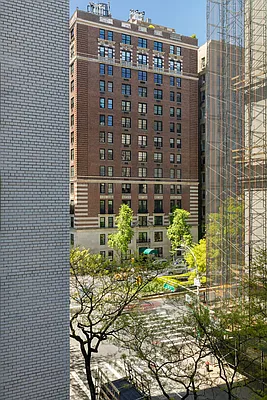 Sold by Compass | media 26