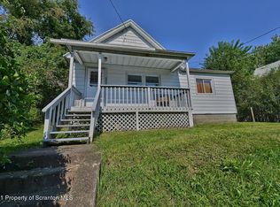 1040 S Valley Ave, Olyphant, PA 18447