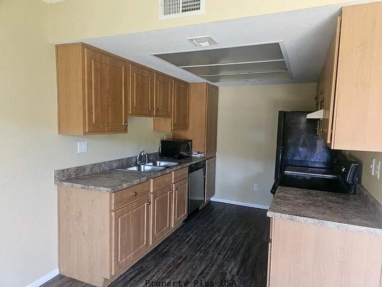 3810 N Maryvale Pkwy #2073 — Photo 4