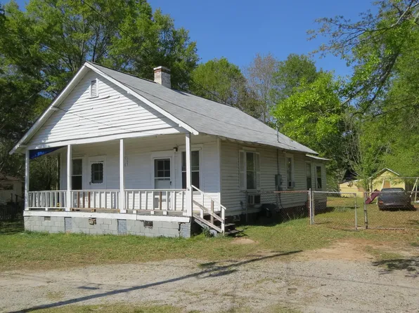 93 Arnco Third St, Newnan, GA 30263