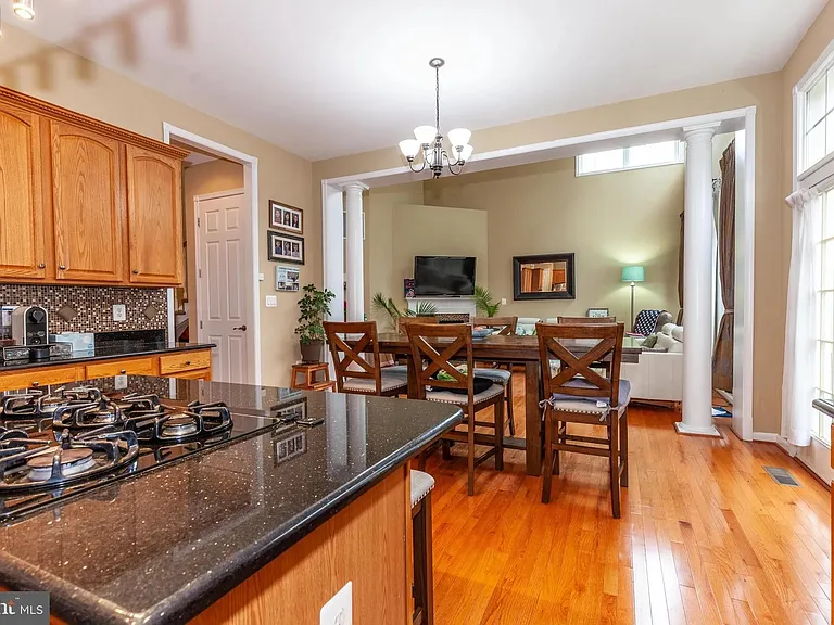 Kitchen, Breakfast Nook, and Great Room