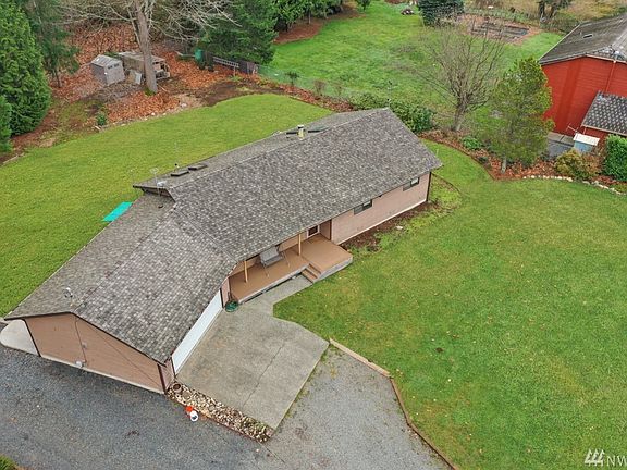 2nd image of 9213 164th St SE